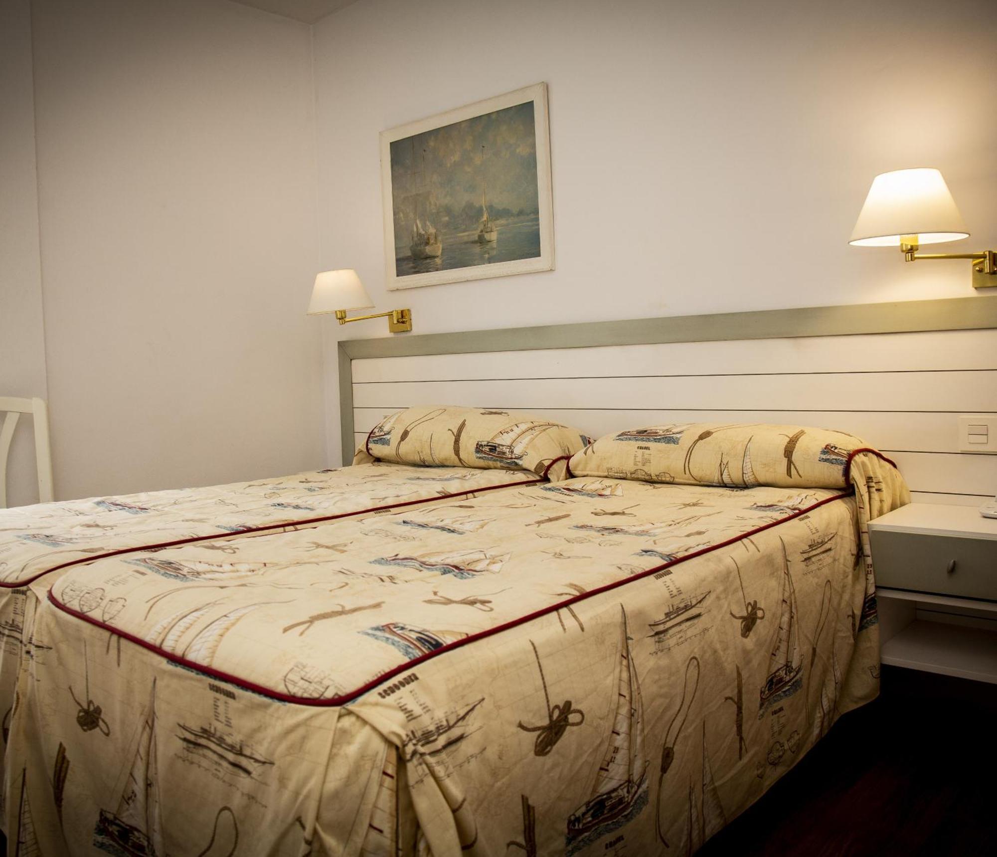Isabel - Suarez Inclan 38 Hotel กูดีเยโร ห้อง รูปภาพ