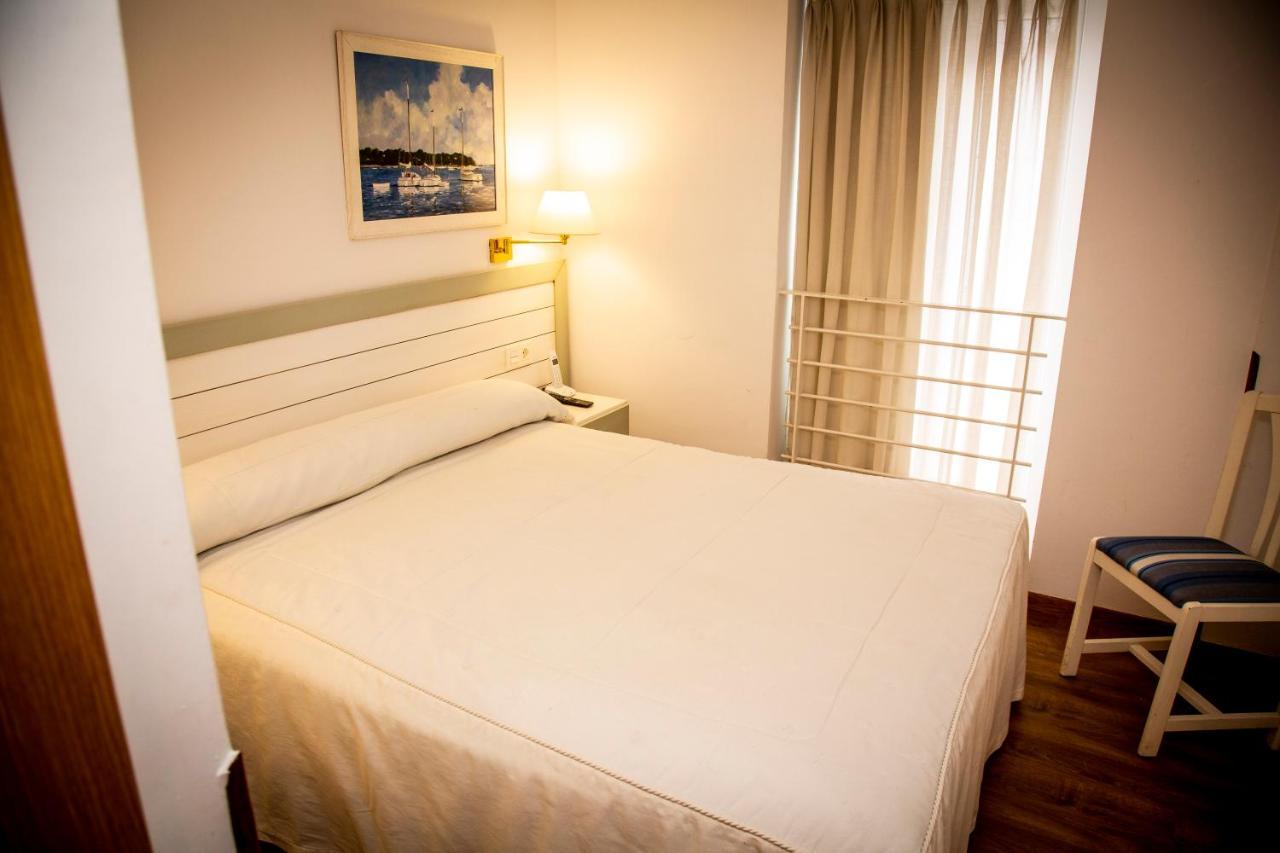 Isabel - Suarez Inclan 38 Hotel กูดีเยโร ภายนอก รูปภาพ